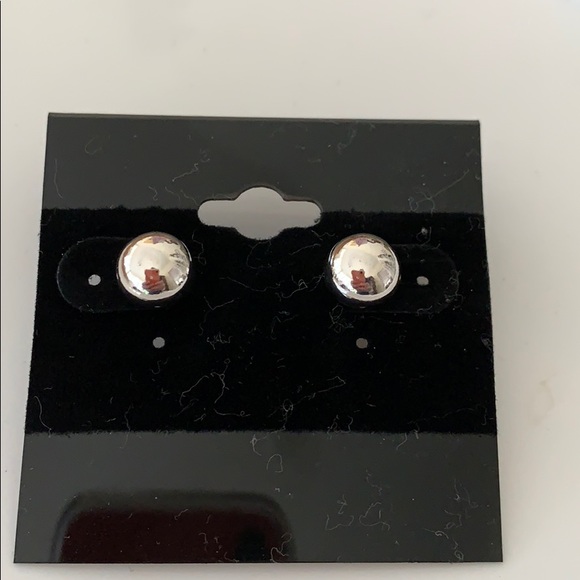 Jewelry - ⚪️ NWOT 8mm Sterling Ball Stud Earrings